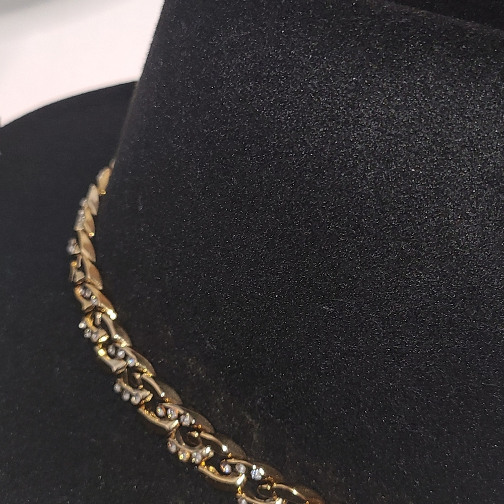 Fedora - Picture 4 of 8